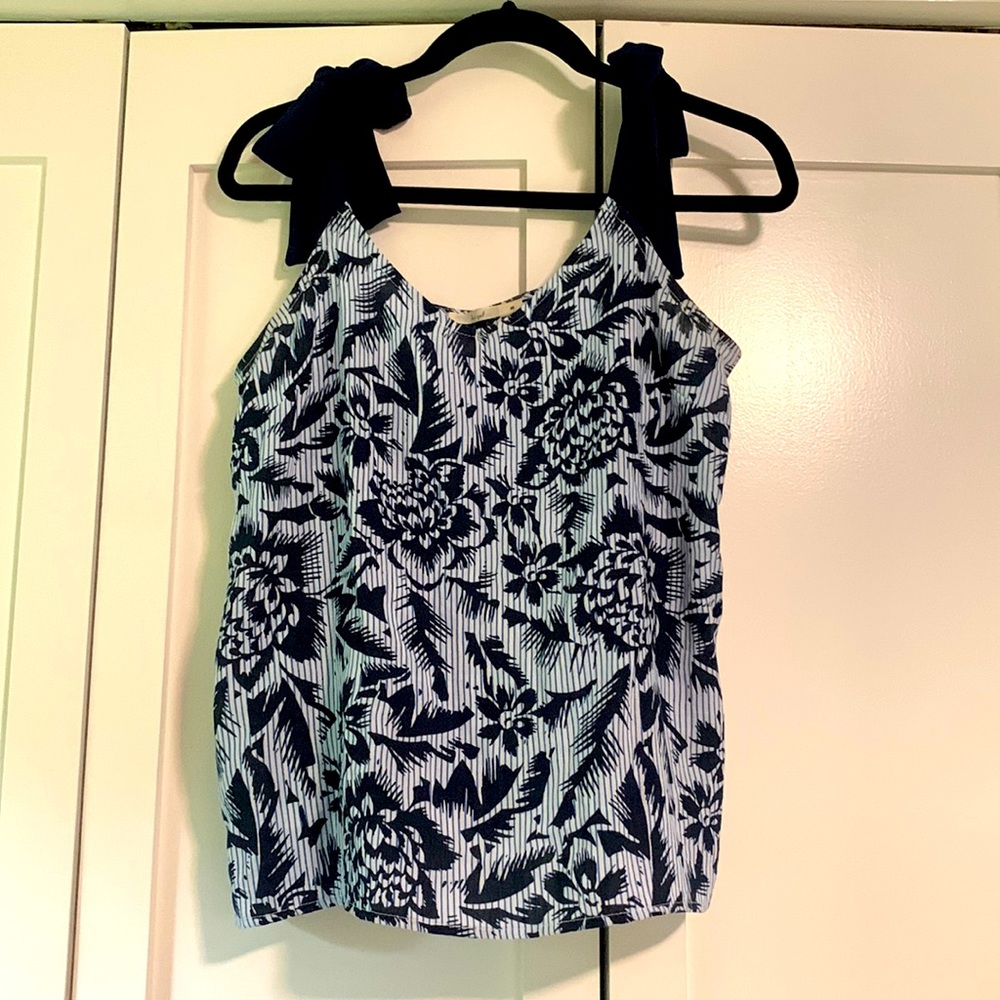 Bow tie strap tank top